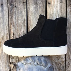 NWT Vince Warren Genuine Shearling Lined Sneaker Platform Boot Suede Black 8.5